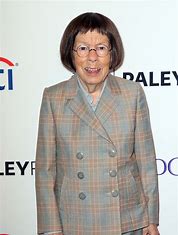 Linda Hunt